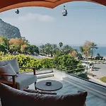 La Gaia - Adult Only 4*