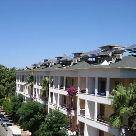 Lägenhetshotell La Gaia - Adult Only 4*